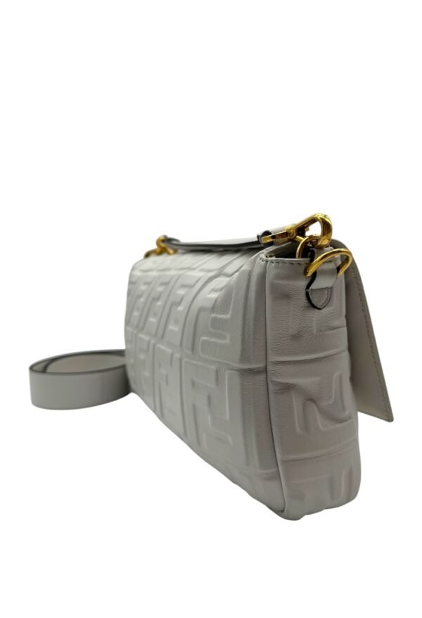 FENDI - BAGUETTE BAG - Image 12